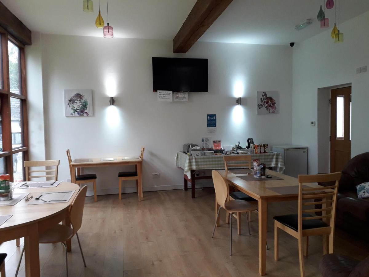 Brook Barn B&B Hale  Buitenkant foto