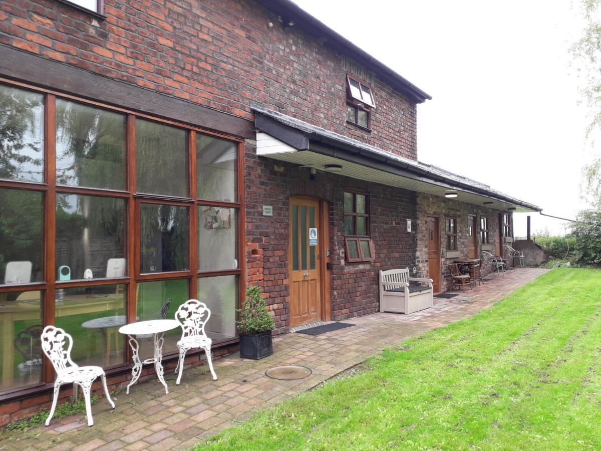 Brook Barn B&B Hale  Buitenkant foto