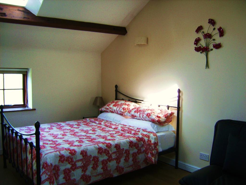 Brook Barn B&B Hale  Kamer foto